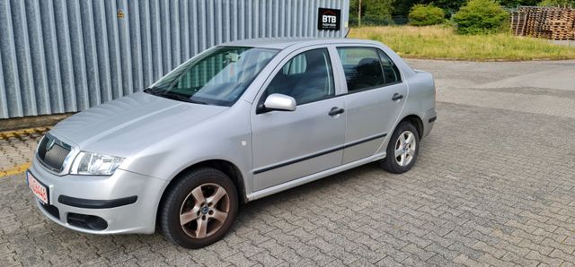 Skoda Fabia 1.4 16V Classic Klima, BC, uvm. Sedan