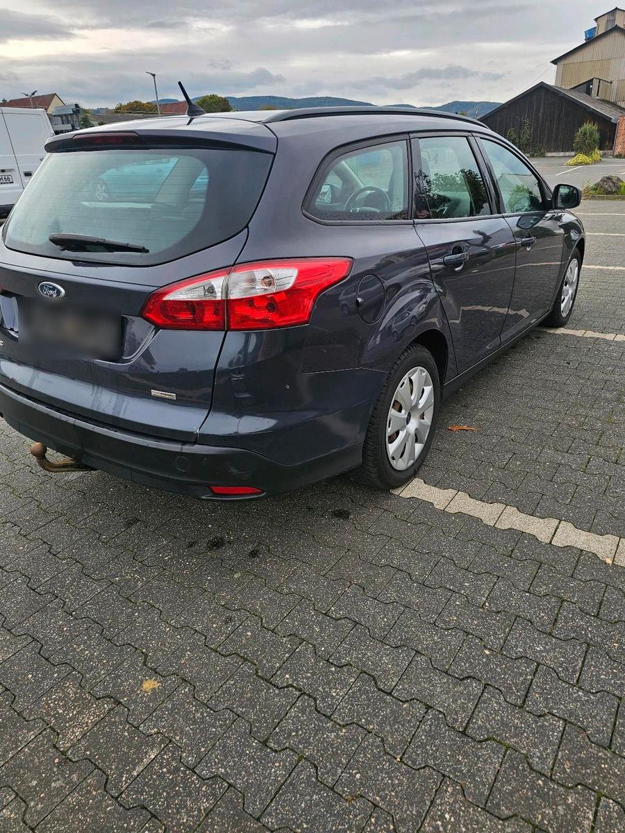 Ford Focus 2012 — photo 7