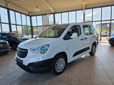Opel Combo E Cargo Edition - Opel Combo mit Diesel-Antrieb: Kombi