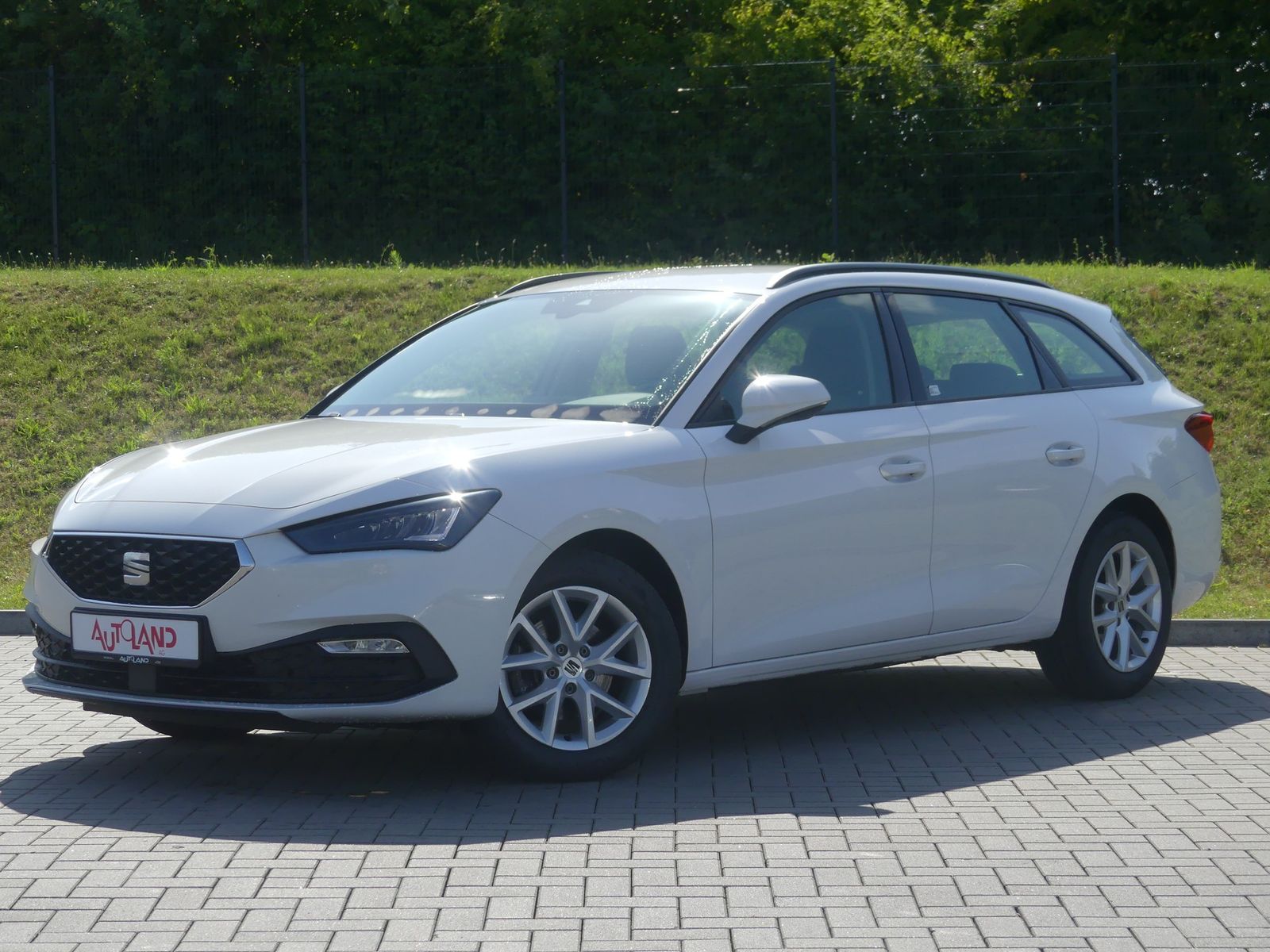 Seat Leon Sportstourer 1.5 LED VC Navi Sitzheizung Le imagem 2