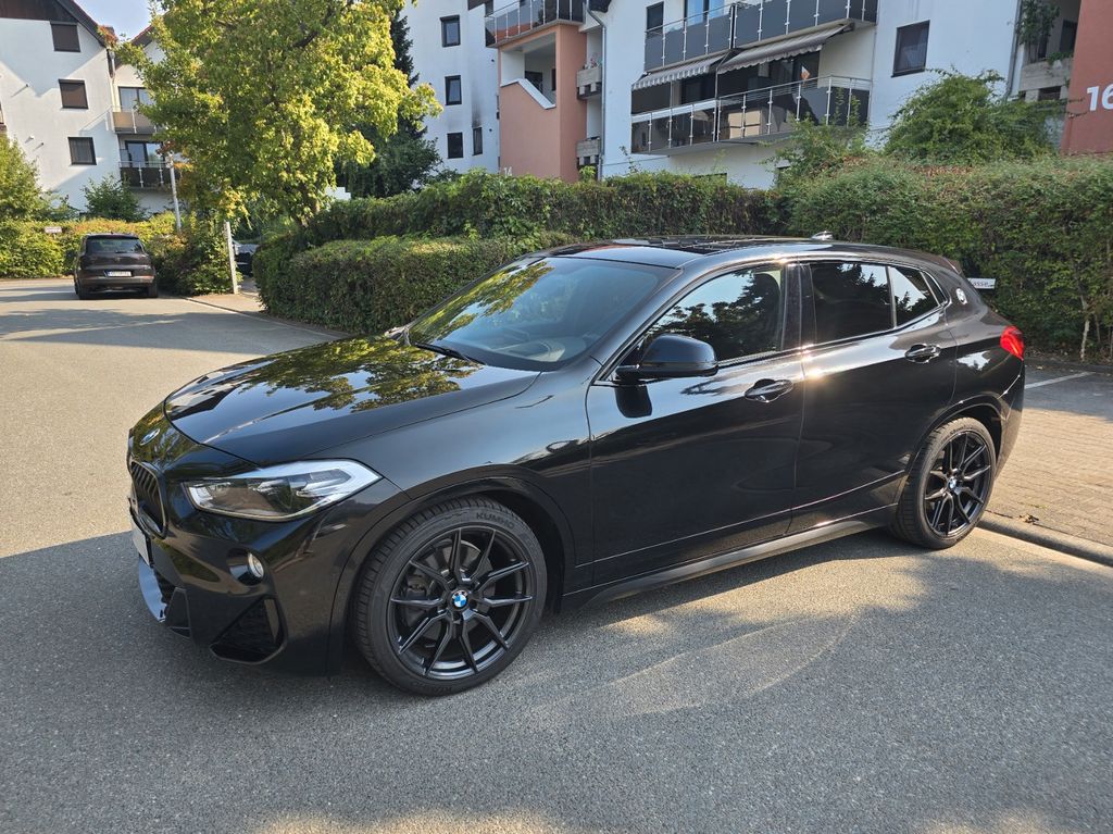 Image of BMW X2