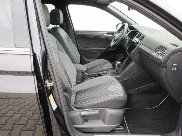 Tiguan Allspace 2.0 TDI 200PS 4M DSG R-Line PANO