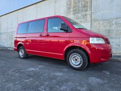 VW T5 Caravelle 9 Sitzer 1.9TDI 105PS AHK HU NEU!! VW T5 Caravelle 9 Sitzer 1.9TDI 105PS AHK HU NEU!!
