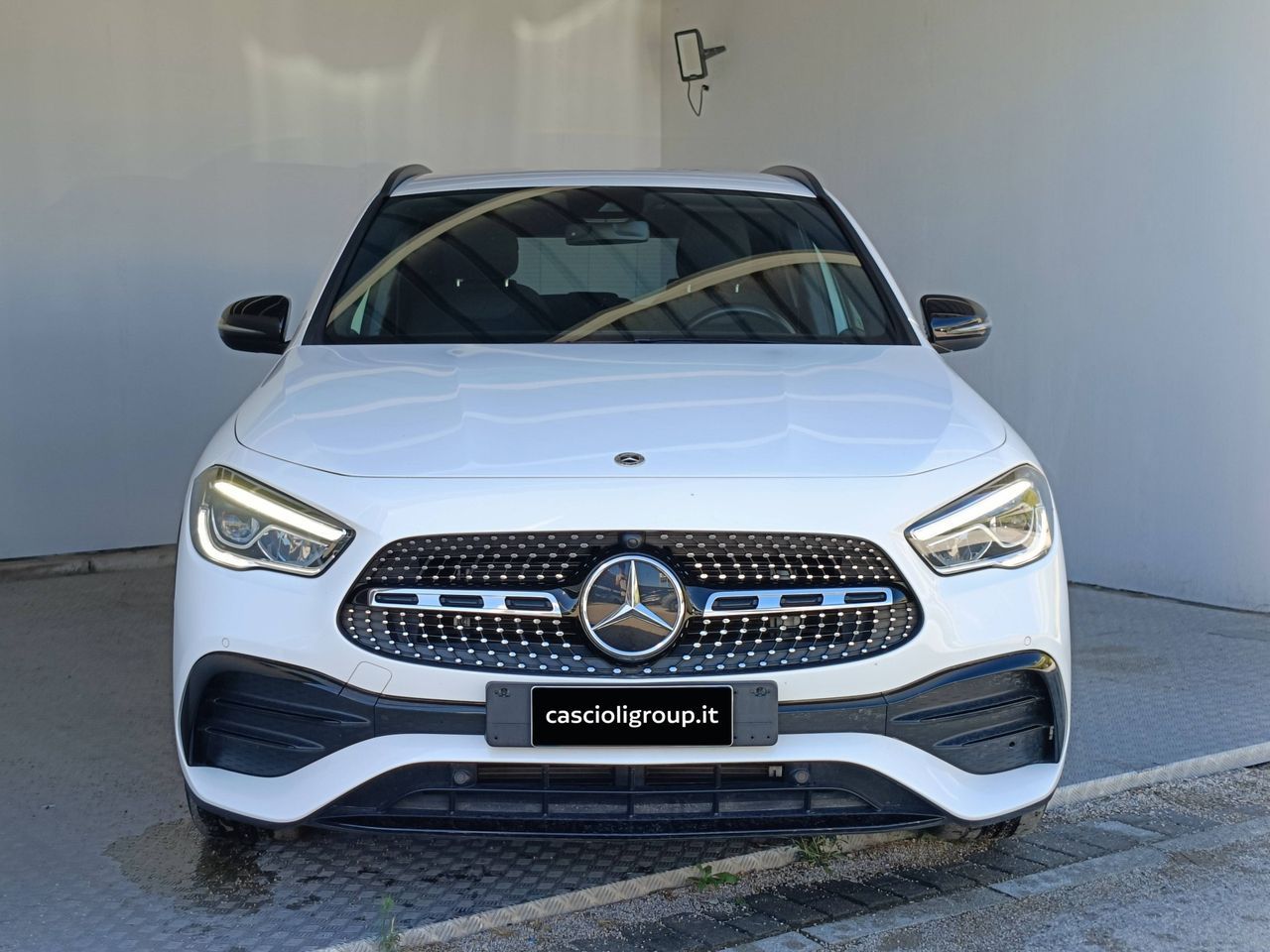 Mercedes-Benz GLA-H247 2020 - GLA 180 d Premium  imagem 2