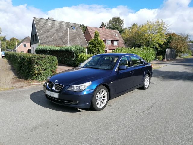 BMW 530i Komfortsitze*HeadUp*Dynamic*4xSitzhz*BMW SH