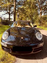 Porsche 911 Model 997 Carrera 4S Cabriolet