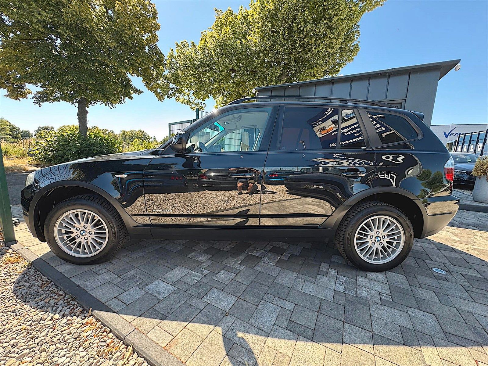 Fahrzeugabbildung BMW X3 xDrive 20d Edition Lifestyle *Kamera*CarPlay*