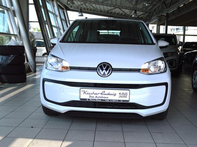 Volkswagen up!  1,0 Move KLIMA M+M DOCK