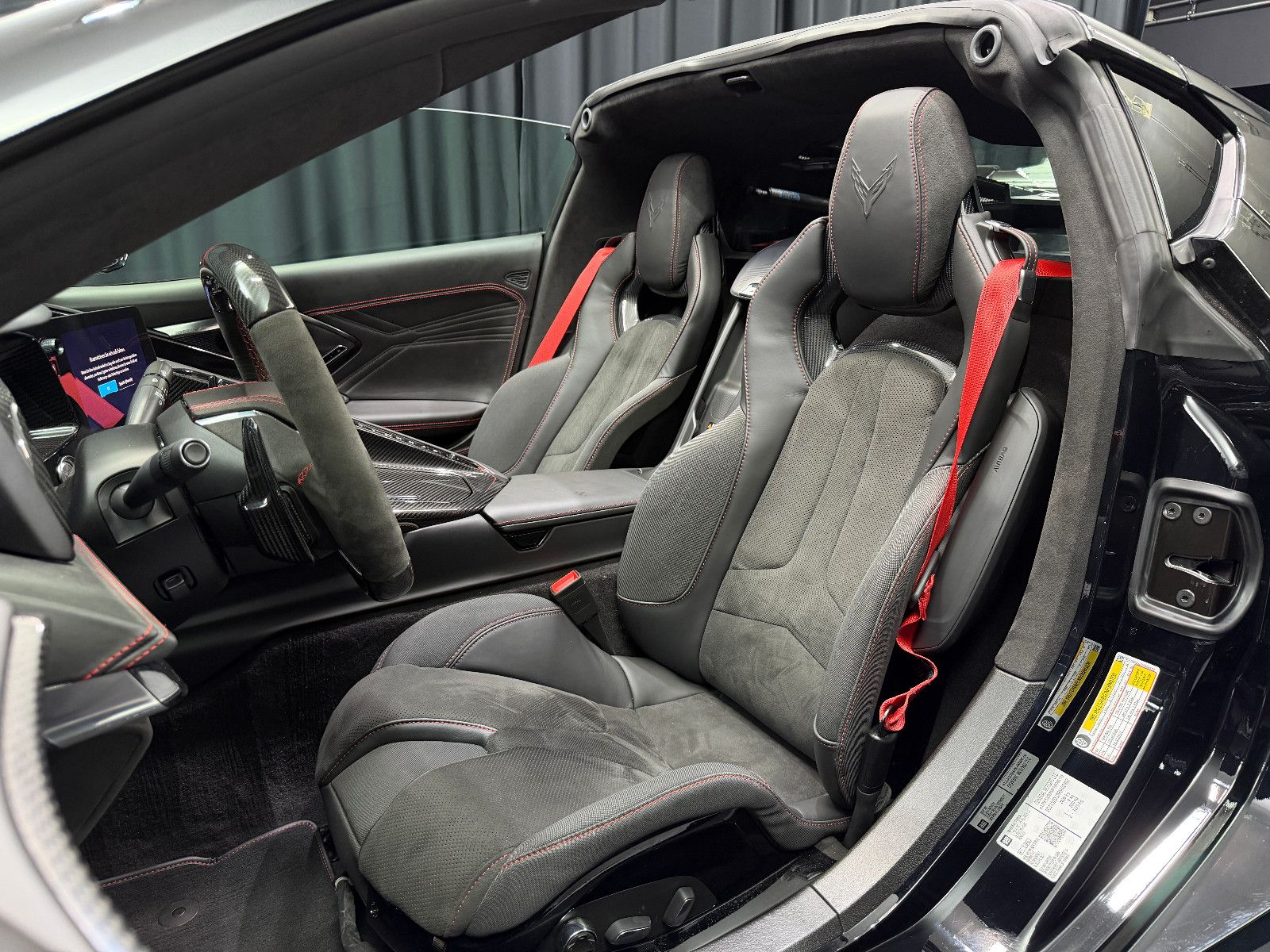Fahrzeugabbildung Corvette Z06 C8 Z7 PAKET|TARGA|KERAMIK|CARBON|LIFT|3LZ
