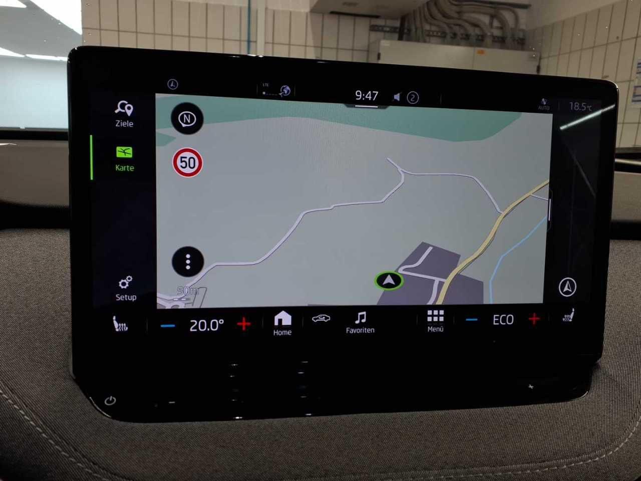 Skoda Enyaq iV 80 Loft NAVI T-LEDER SHZ RFK ACC AHK