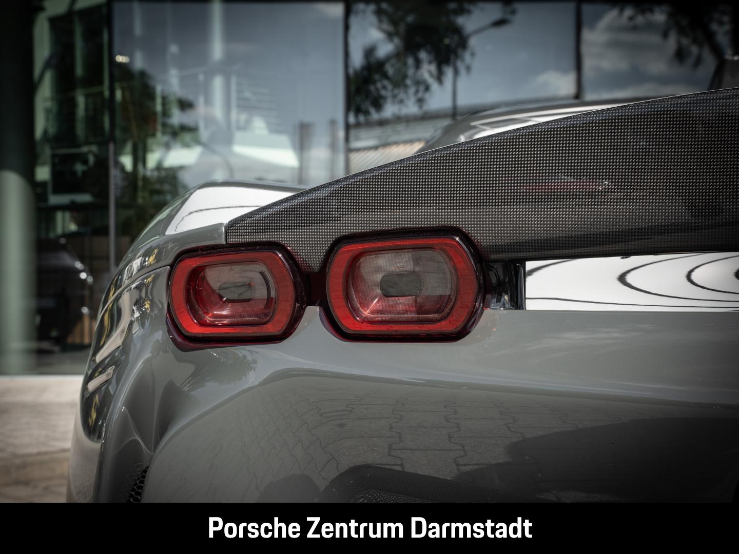 Ferrari SF90 Stradale Asseto Fiorano NP:562.850€