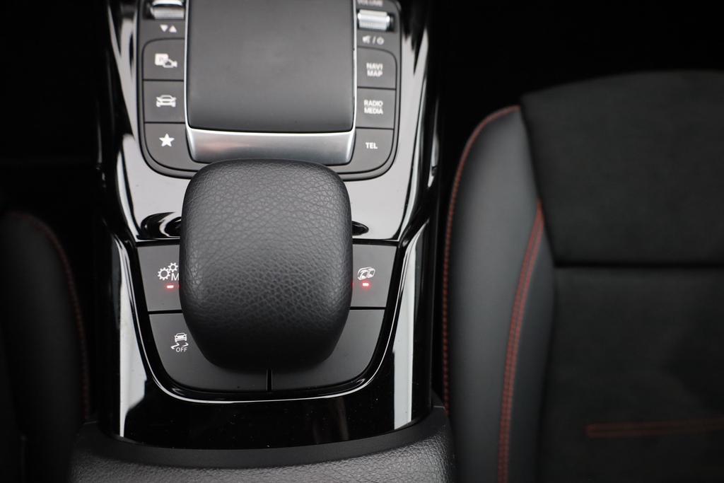 Mercedes-Benz CLA 45 AMG Shooting Brake