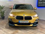 BMW X2 sDrive 18 i Advantage+Kamera+NAVI+SPORTSitz - BMW X2: Panorama-Dach