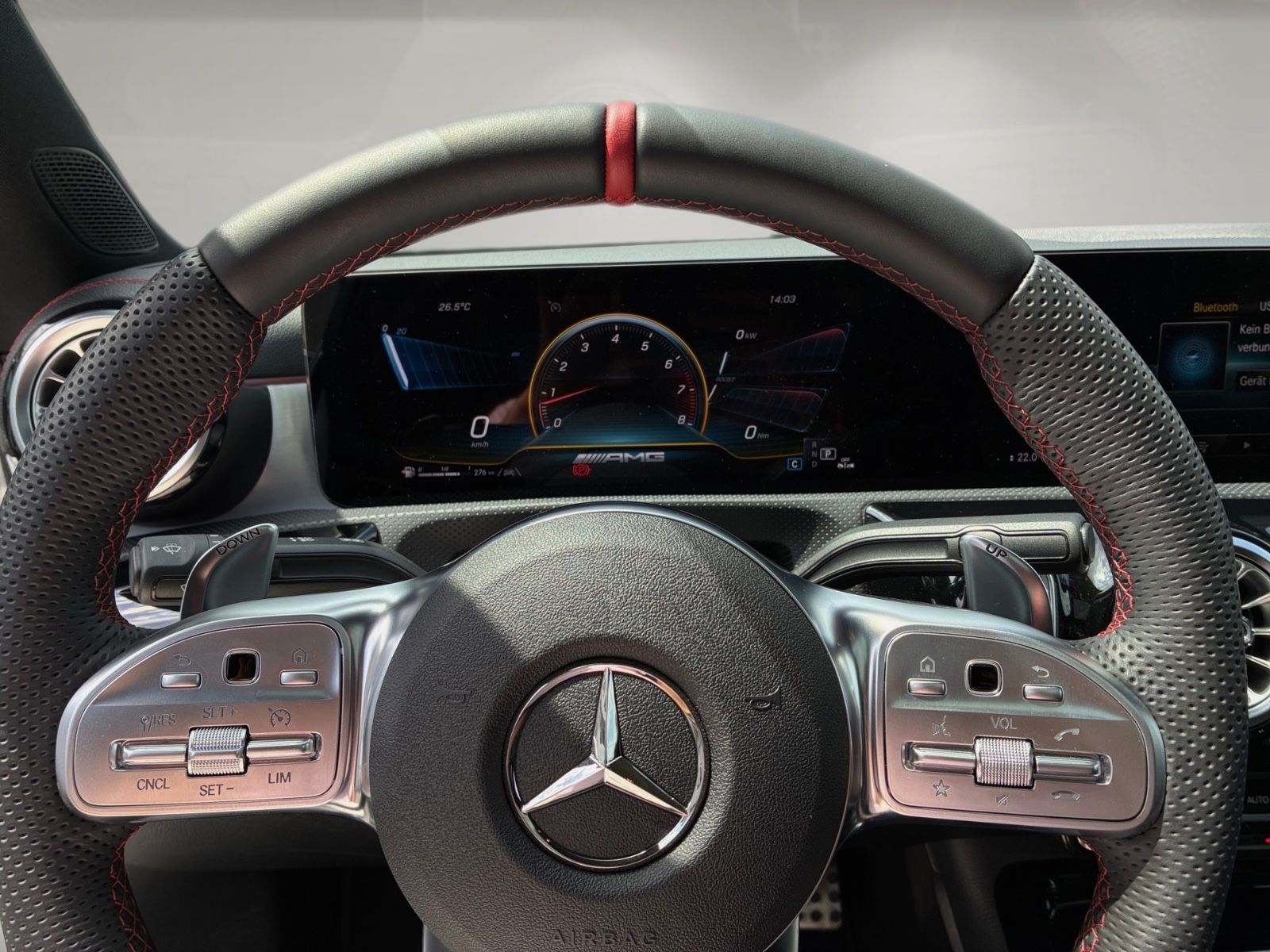 Mercedes-Benz CLA 35 AMG 4M Pano Kamera Multibeam Ambiente LED foto 10