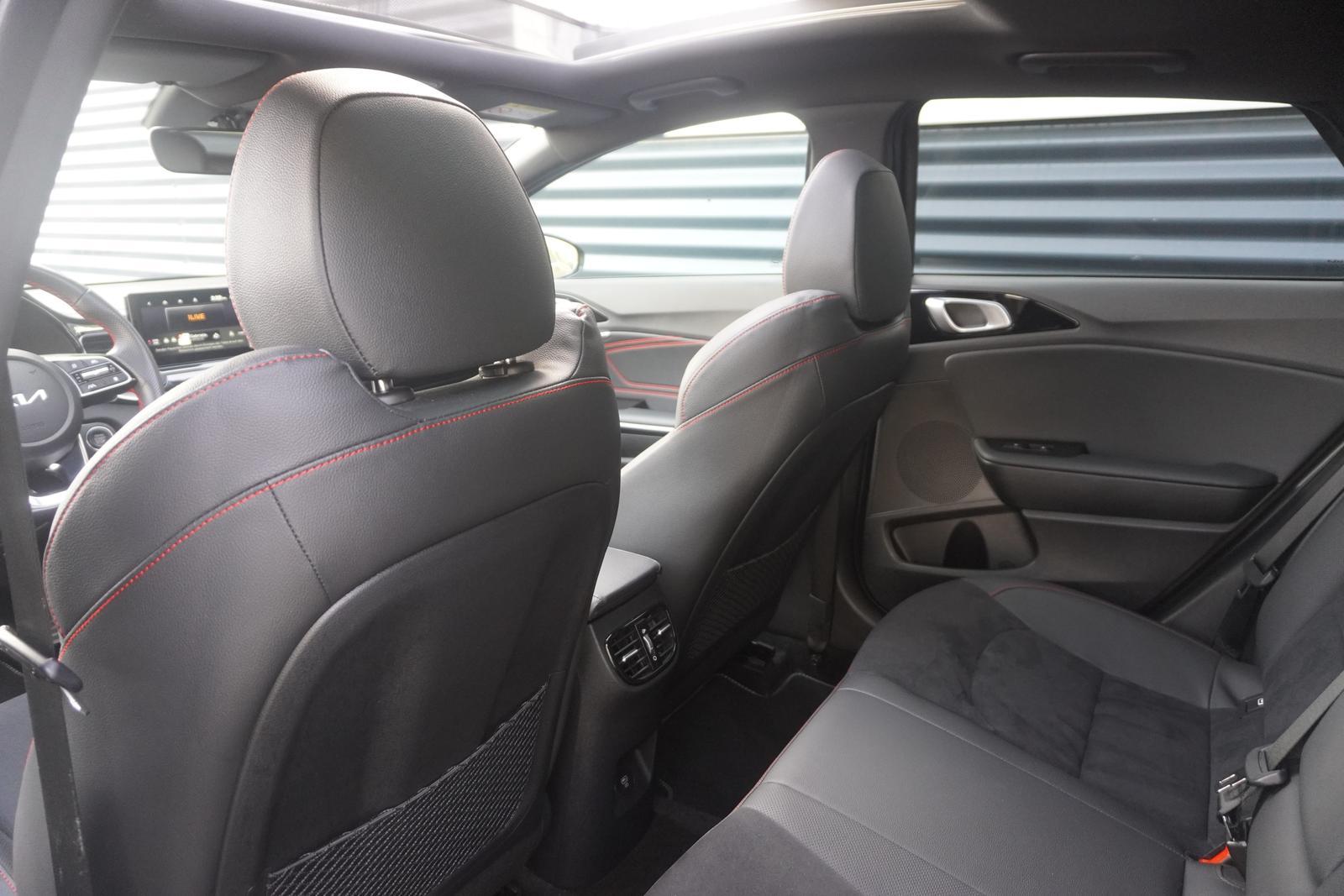 Kia PROCEED GT|VIRTUAL|PANORAMA|KAMERA|NAVI|JBL|LED