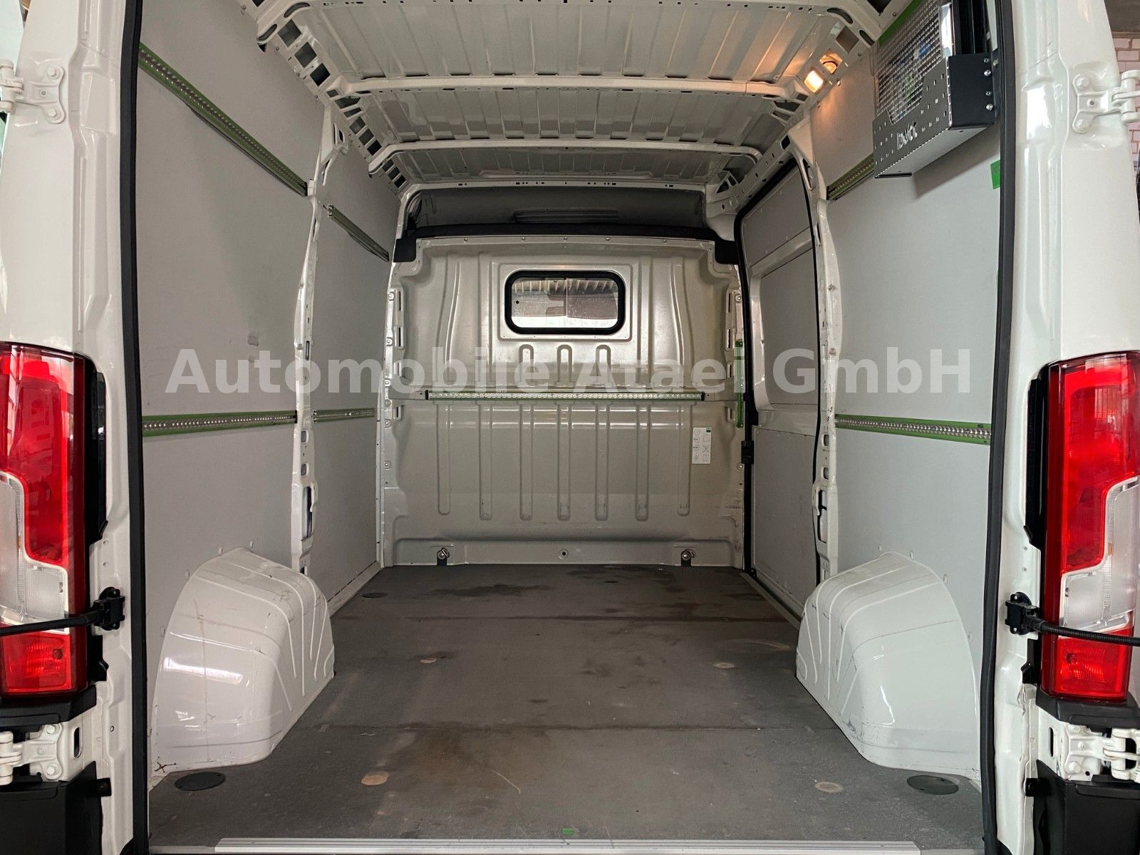 Fahrzeugabbildung Peugeot Boxer Kasten L2H2 KAMERA+TEMPOMAT+KLIMA (6307)