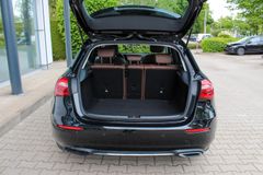 MERCEDES-BENZ A 200 / BUSINESS PAKET / NAVIGATION