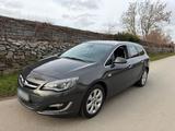 Opel Astra J Ecoflex Sports Tourer 2.0 Die... - Opel Astra: J Ecoflex
