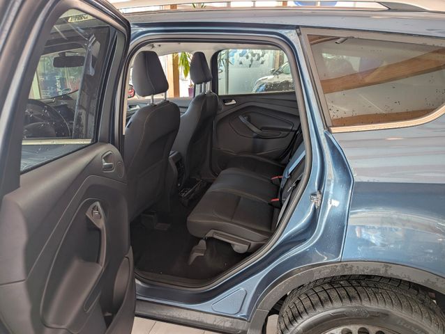 Ford Kuga Cool & Connect 120PS 2WD