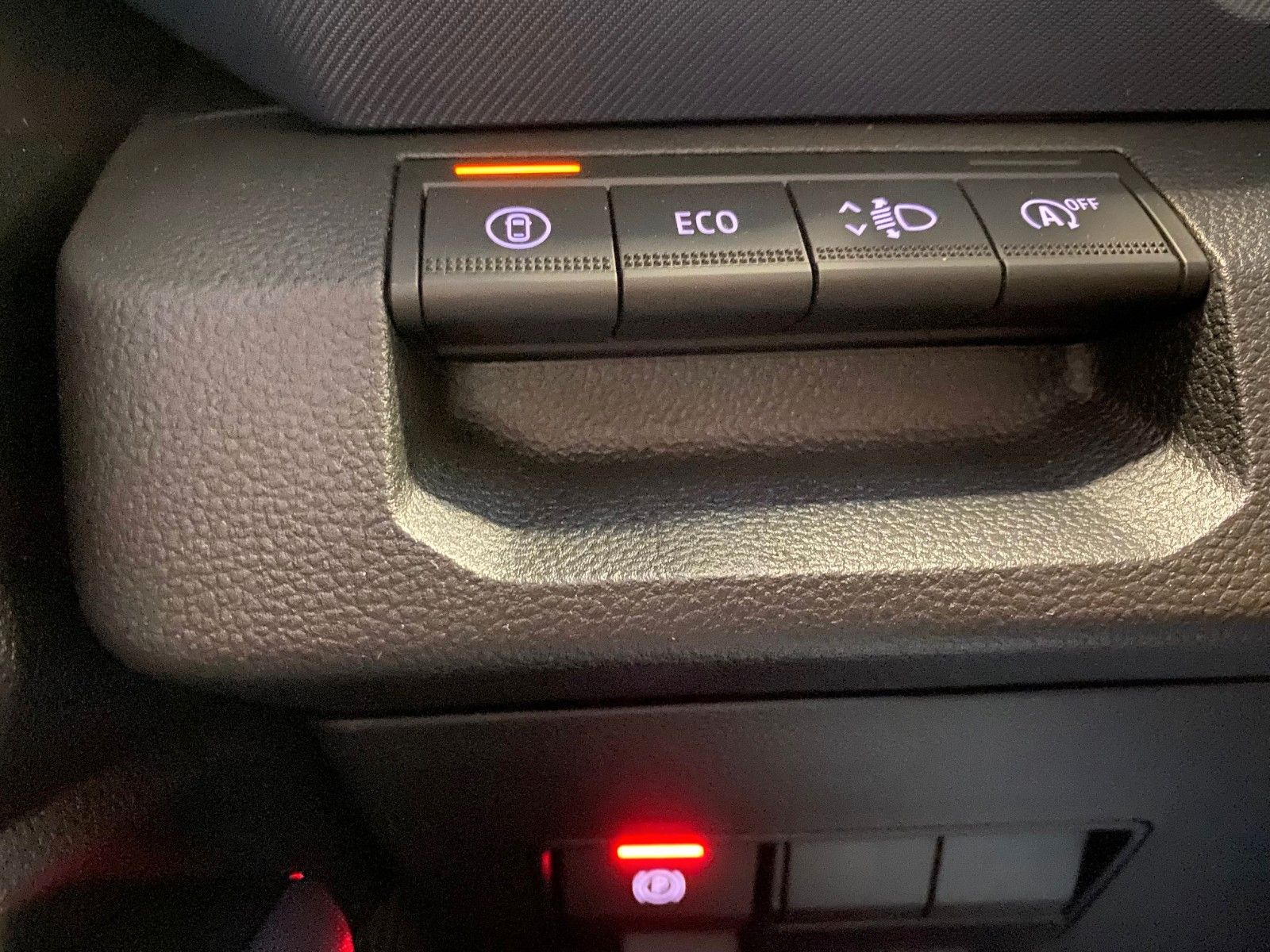 Fahrzeugabbildung Dacia Duster TCe 130 Journey+NAVI+KAMERA+18"+GARANTIE+