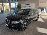 Volkswagen Tiguan Allspace 2.0 TSI DSG R-Line 4Motion - Volkswagen Tiguan Allspace mit Benzin-Antrieb: Vollleder