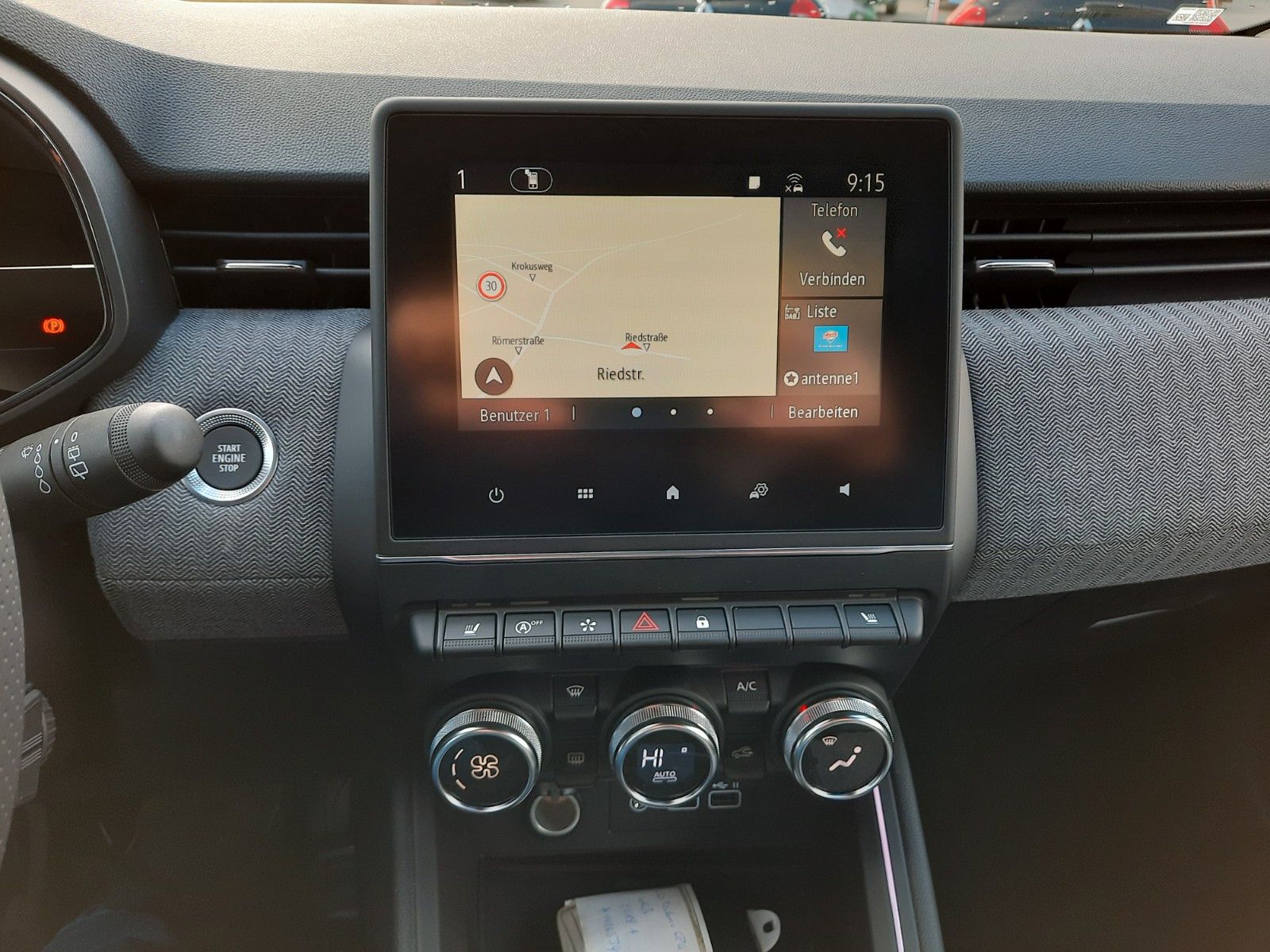 Renault Clio - Bild 14