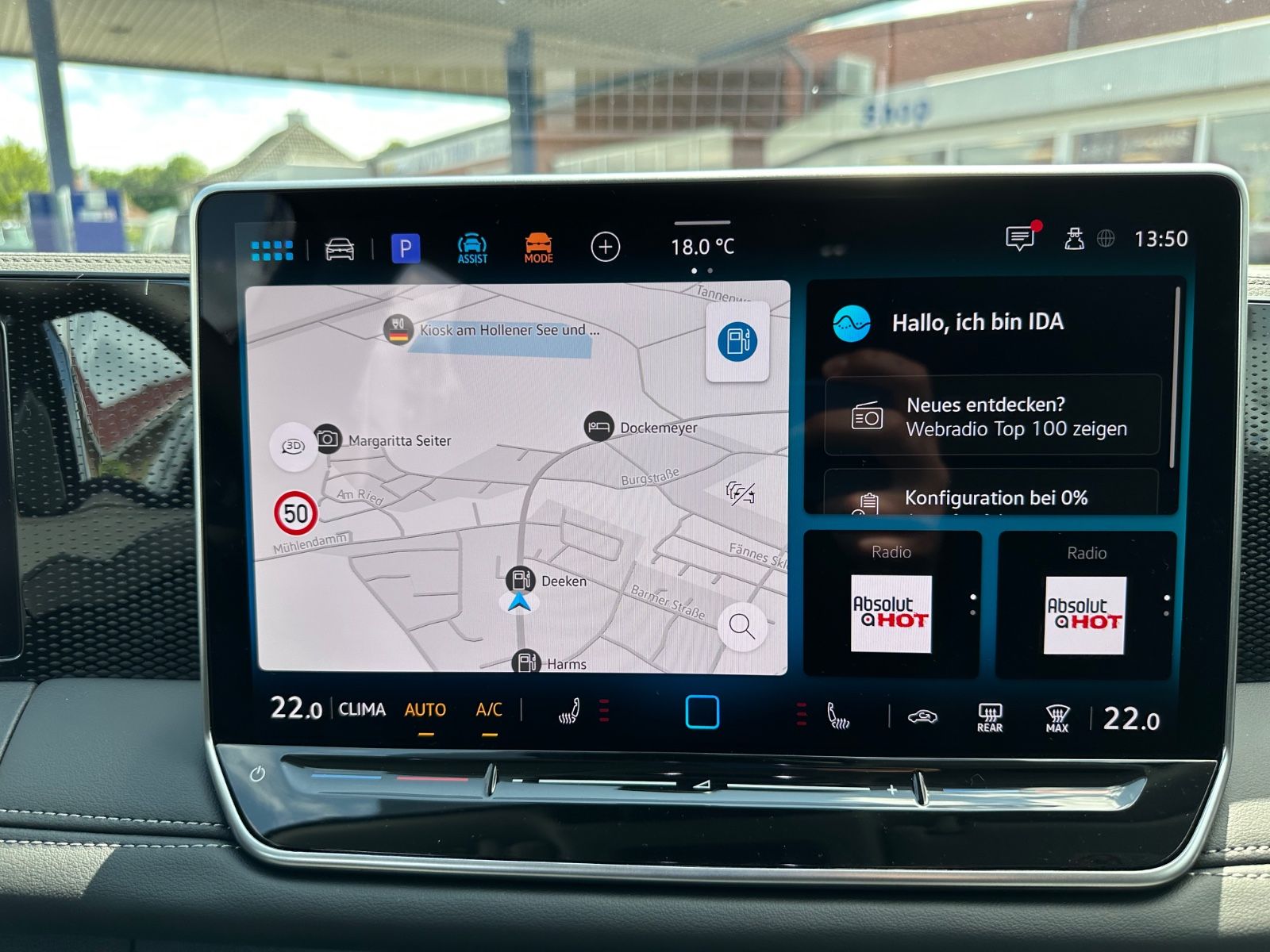 Fahrzeugabbildung Volkswagen Tiguan 1.5 eTSI Life DSG Navi/AHK/ACC/LED/SHZG