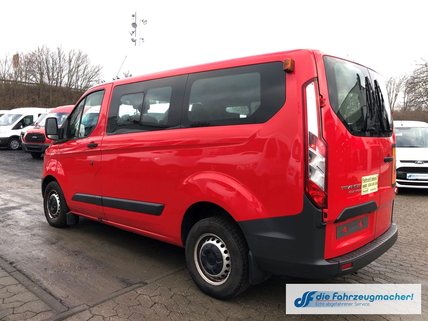 Fahrzeugabbildung Ford Transit Custom Kombi 300 L1 2.2 TDCi *1447 *EXPO