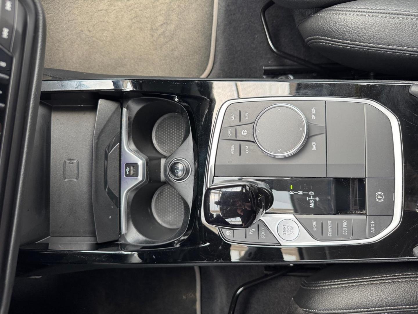 BMW 118 iA SPORT+LEDER+NAVI+LED+SHZ+LHZ+BT+DAB+HIFI, миниатюра 29