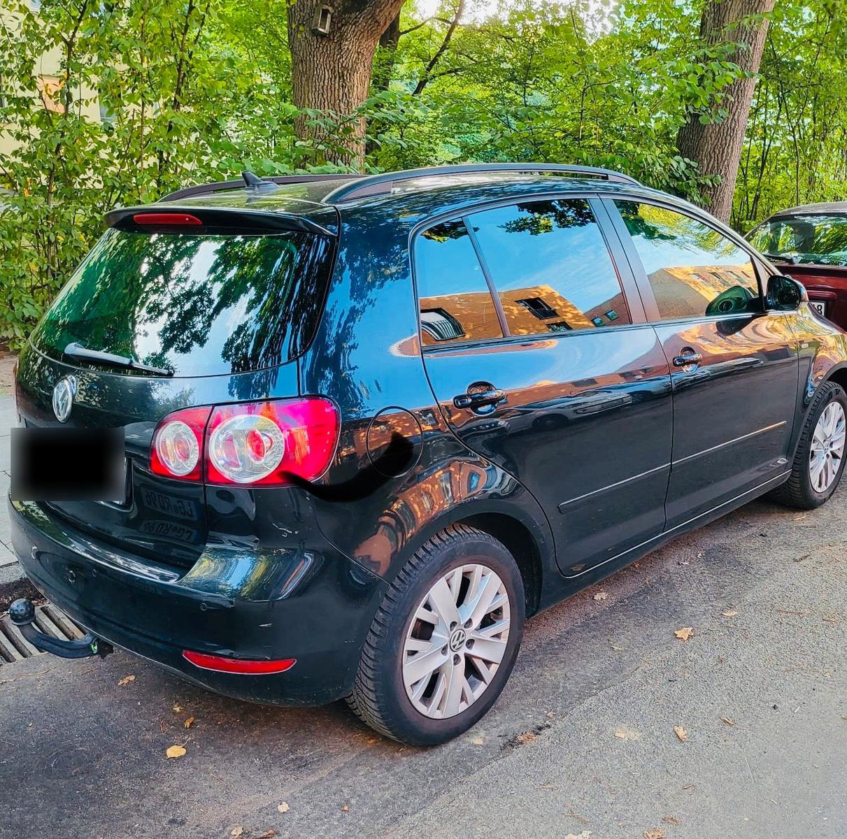 Volkswagen Golf Plus 2013 — engine 105 HP (77kW)