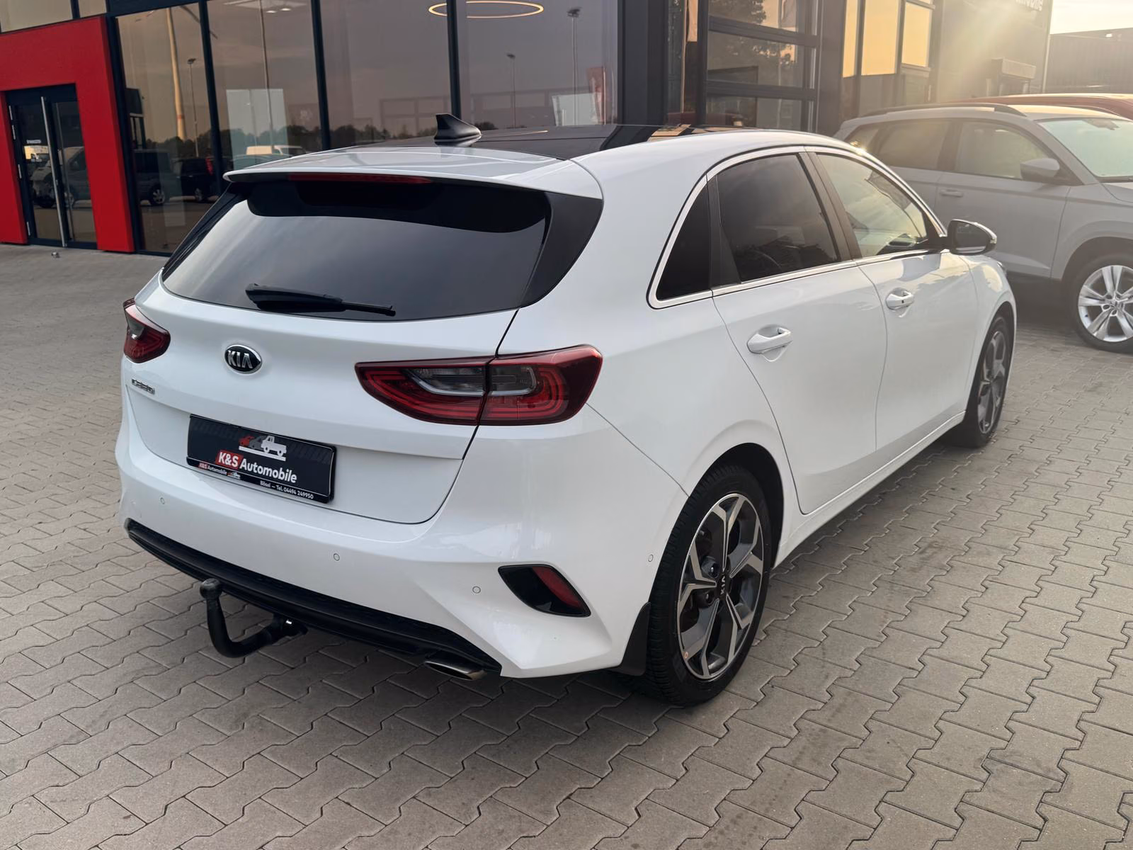 Kia Ceed 1.4 TGDI Platinum Edition*PANO*NAVI*RFK*SHZ