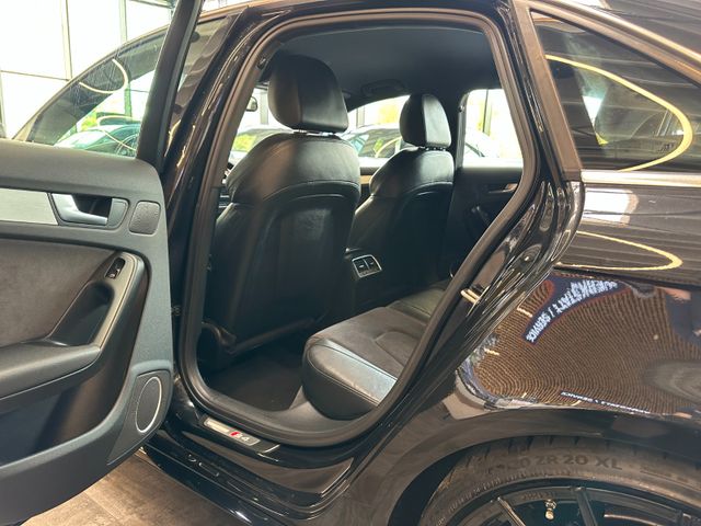 Audi S4 *B&O*TEMPO*NAV*CARBON*PDC*ALCANTARA*20Zoll*