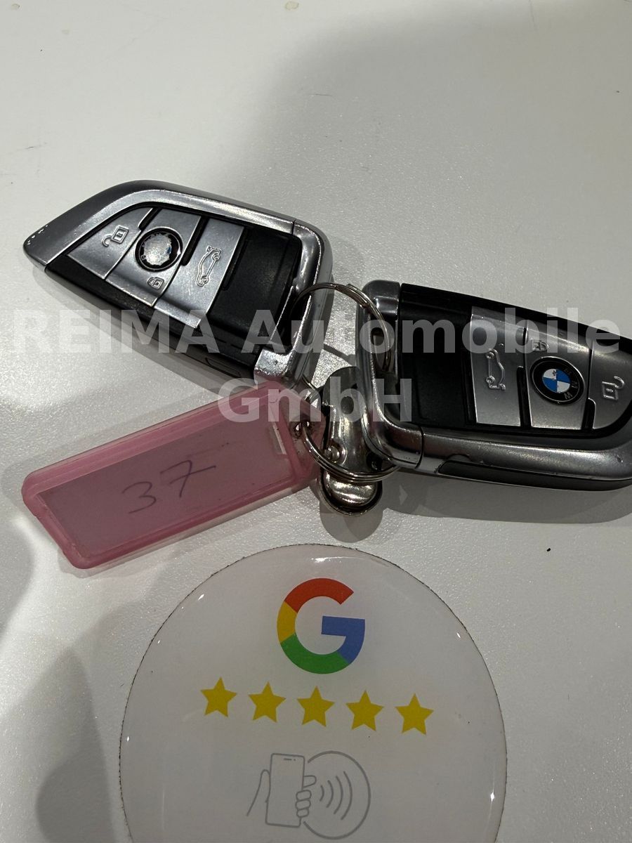 Fahrzeugabbildung BMW X5 xDrive 30 d , M-Sportpaket, Pano, ACC