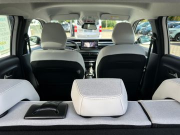 Citroën C3 Turbo 100 MAX | Navi - RCam - DAB - TMP