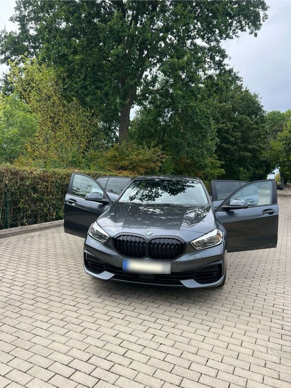 Image of BMW 118