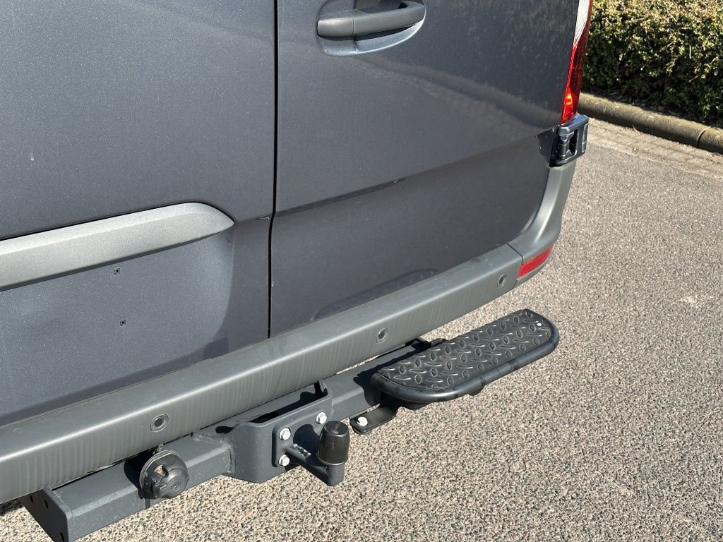 Fahrzeugabbildung Mercedes-Benz Sprinter 415 CDI Kasten PRO Hochdach Lang AHK