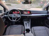 Volkswagen Golf 8 Variant 1.5 eTSI DSG | Extra Ausstattung  - Volkswagen Golf mit Benzin-Antrieb: Kombi, 1.8
