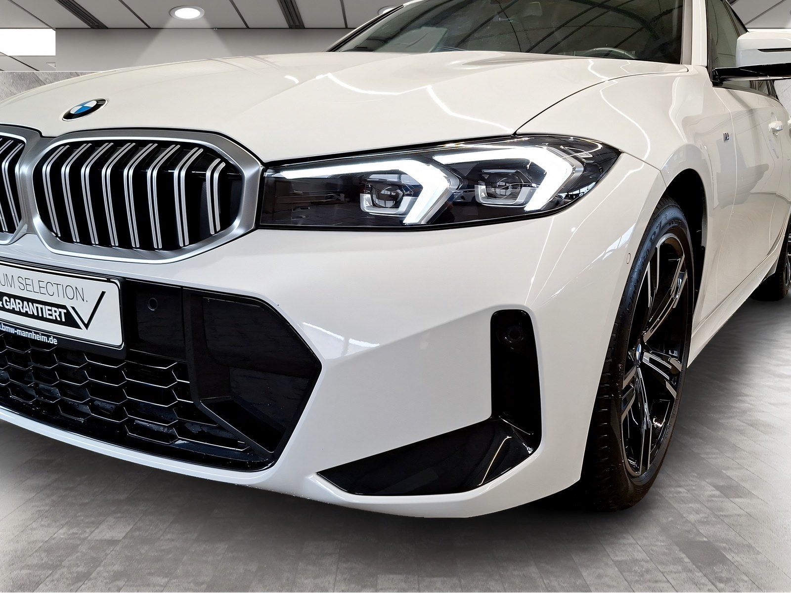 BMW 318d Limousine M Sport Navi Harman K Kamera foto 8