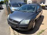 Ford Focus 1.4 Lim. TÜV 11/26! KLIMA! 5-Türer - Ford Focus: Türer