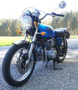 Honda CB 550 F2 - HONDA CB 550 F