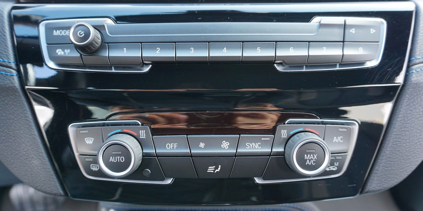 Fahrzeugabbildung BMW X1 sDrive 20 i M Sport,LED,Kamera,AHK, 8 fach be
