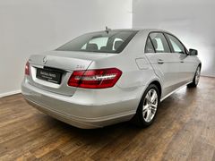 MERCEDES-BENZ E 200 CDI BlueEfficiency / 1.HD / GARANTIE / ILS