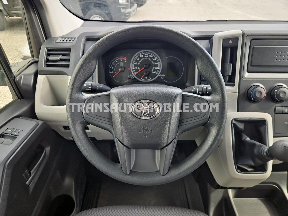 Toyota Hiace HIGH ROOF / TOIT HAUT-EXPORT OUT EU imagem 2