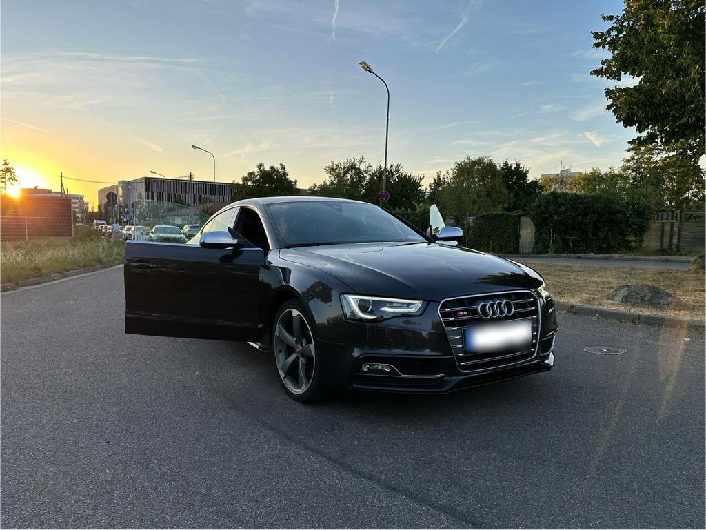 Audi S5 3.0TFSI Tüv Neu
