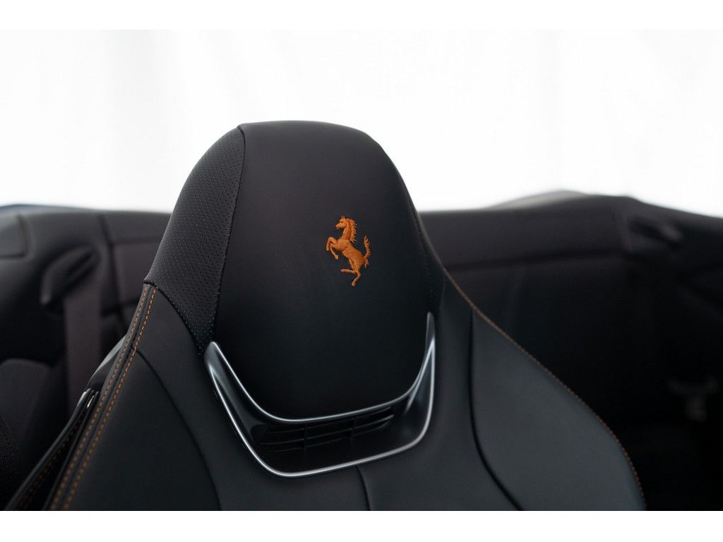 Ferrari Portofino M >BLU TDF * Cuoio/Nero Int.< foto 11