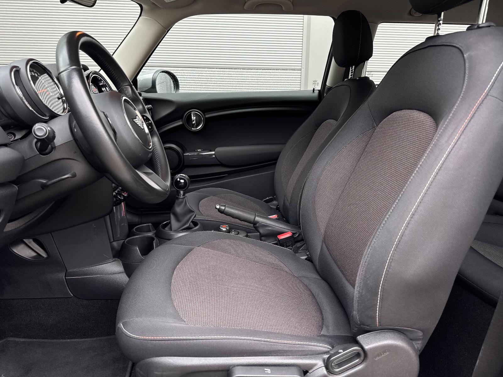 MINI One 1.5 Essential Trim LED Klima
