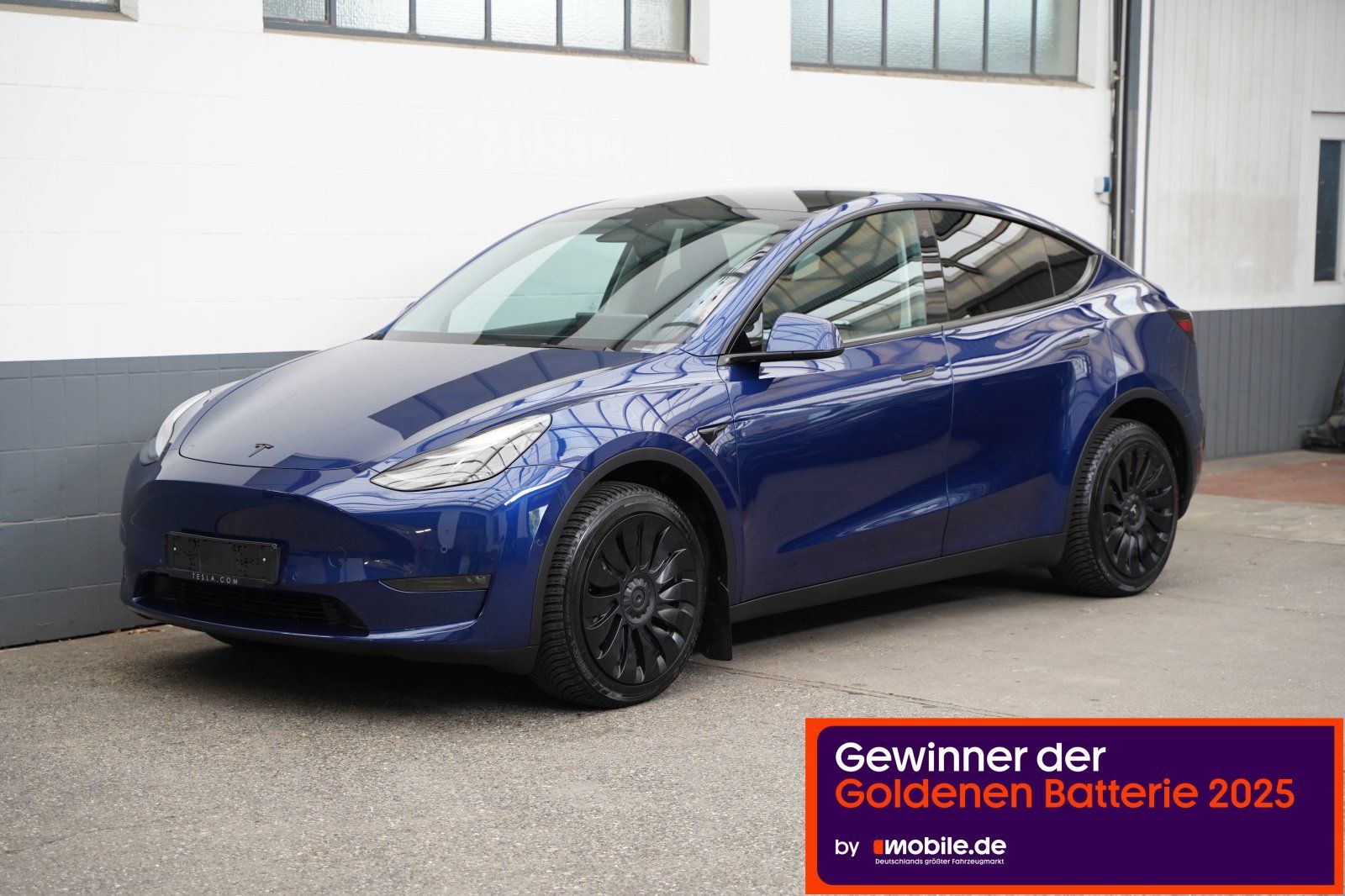 Tesla Model Y Long Range AWD 1.Hand