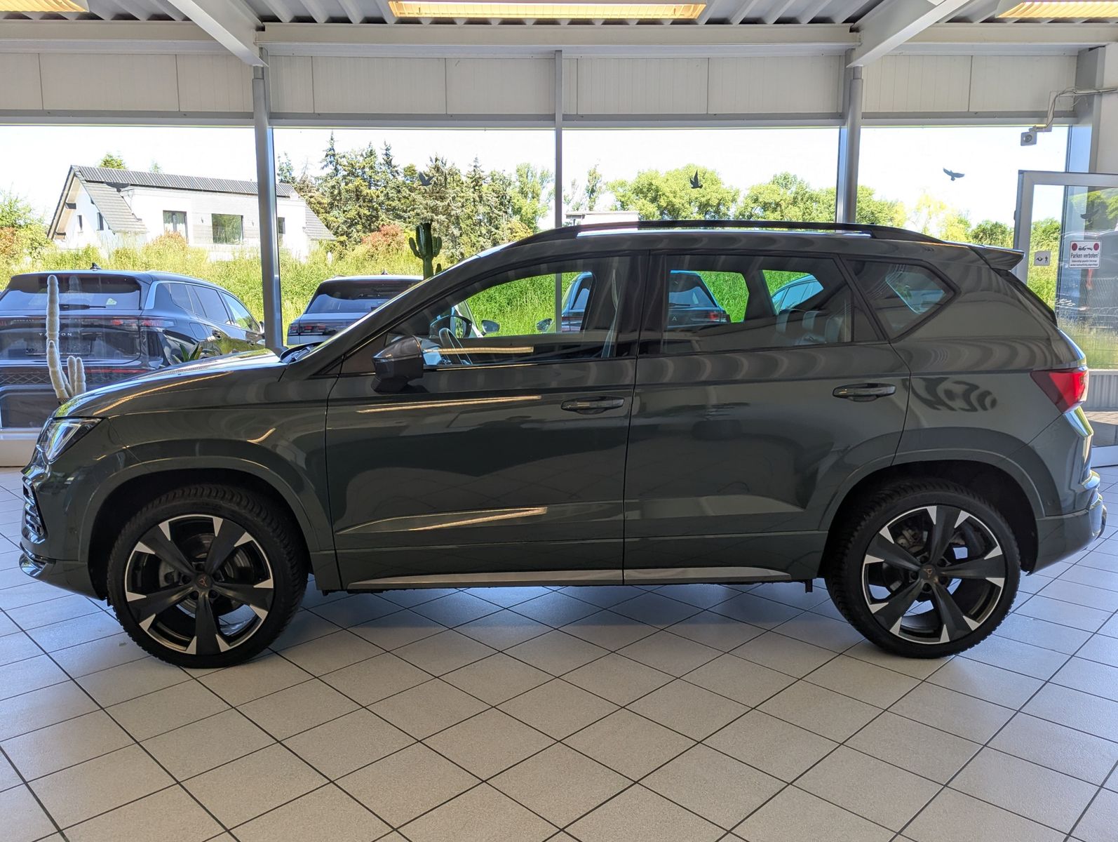 Fahrzeugabbildung CUPRA Ateca 1.5 TSI DSG Pano Memory ACC AHK-Vorb. 19"