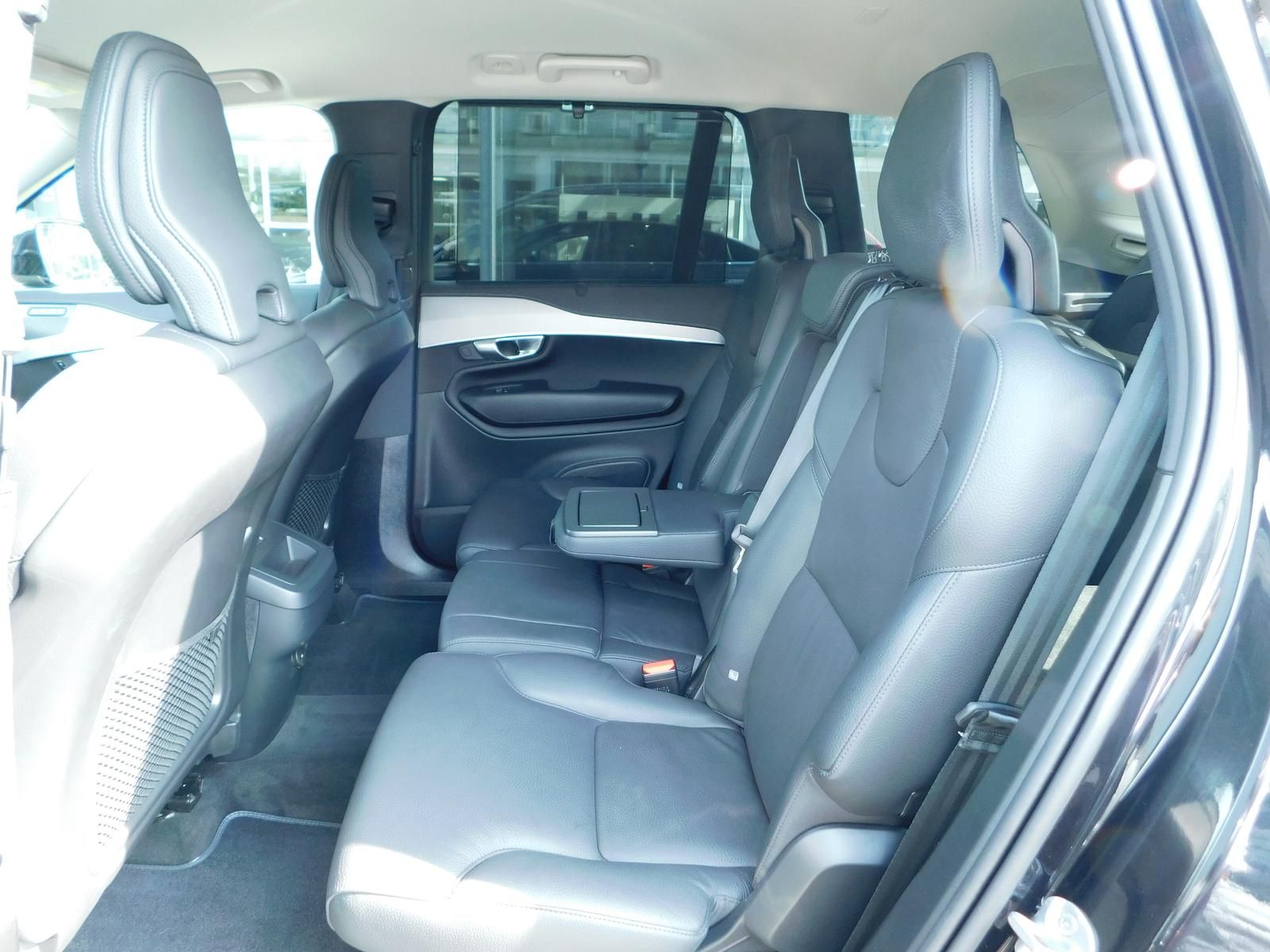 Fahrzeugabbildung Volvo XC90 B5 D Plus Bright
