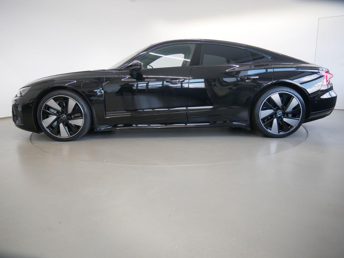 Audi e-tron GT quattro KERAMIK MATRIX HEAD-UP